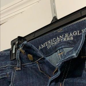 4- American Eagle double button jeans - AE